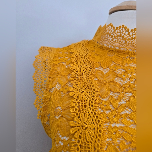 Suzy Shier Tops - BOHO Lace Top